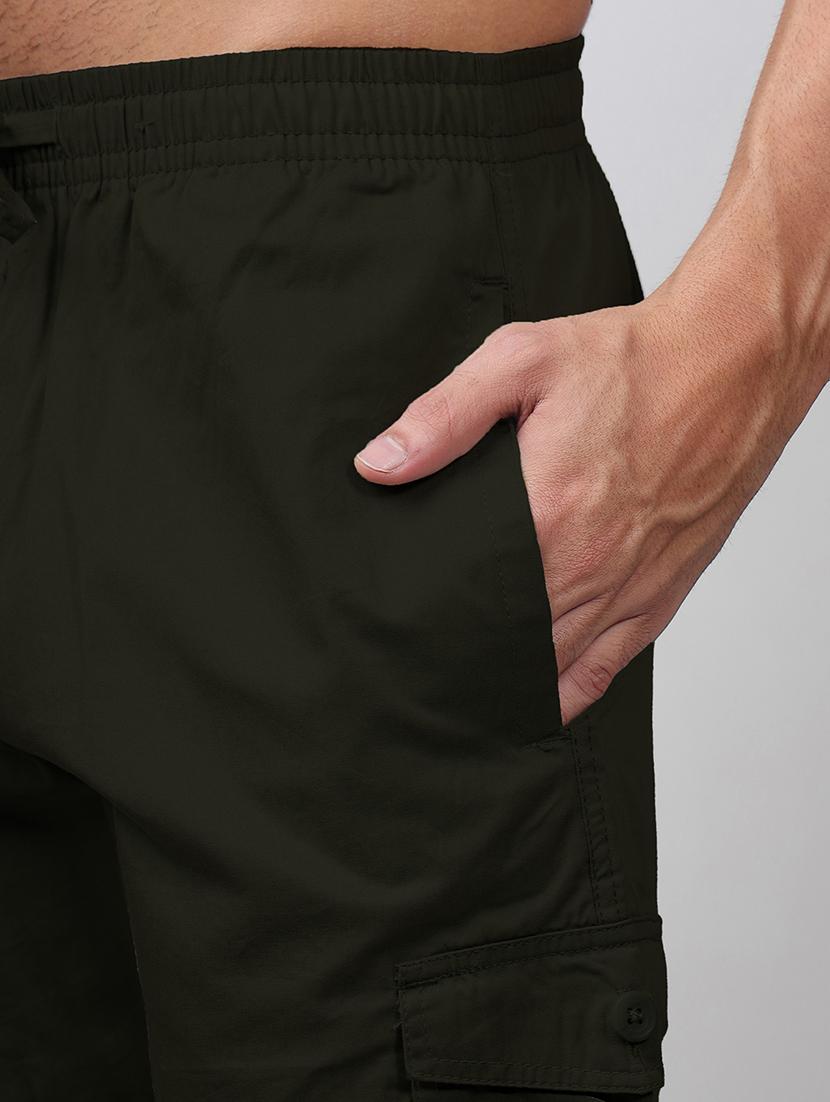 men mid rise solid cargo shorts - 21665288 - Standard Image - 6