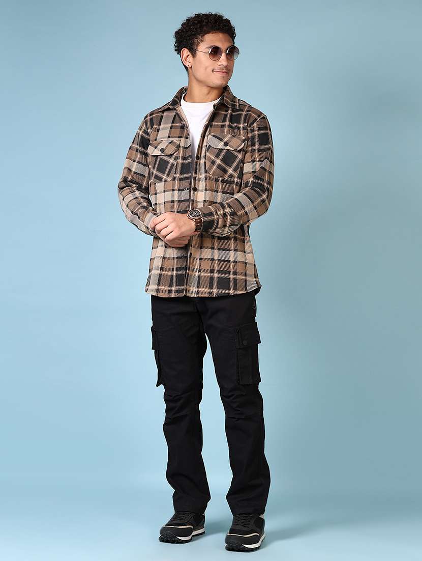 men solid mid rise regular fit cargo - 21665390 -  Standard Image - 4
