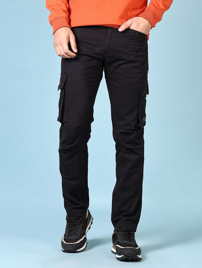 men solid mid rise regular fit cargo