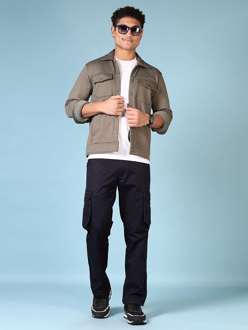 men solid mid rise regular fit cargo - 21665394 -  Standard Image - 4