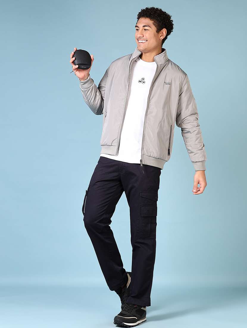 men solid mid rise regular fit cargo - 21665426 -  Standard Image - 4