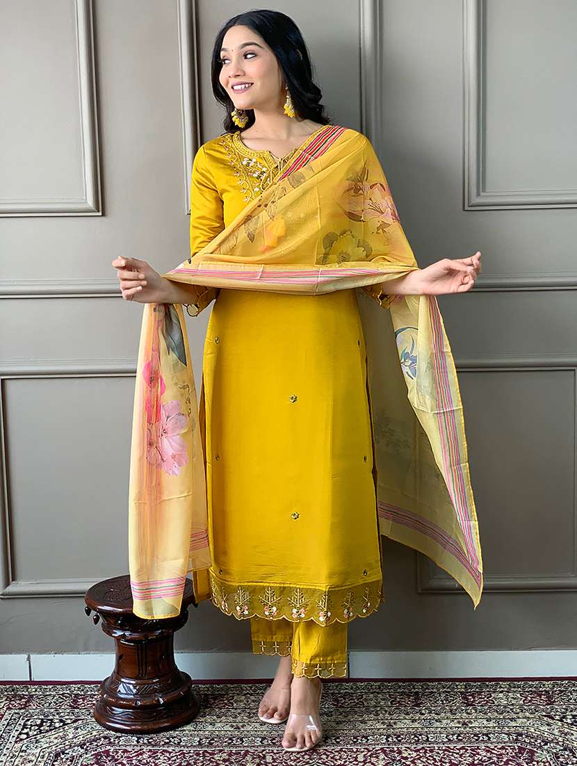 women embroidered kurta pant set with duaptta - 21665554 -  Standard Image - 1