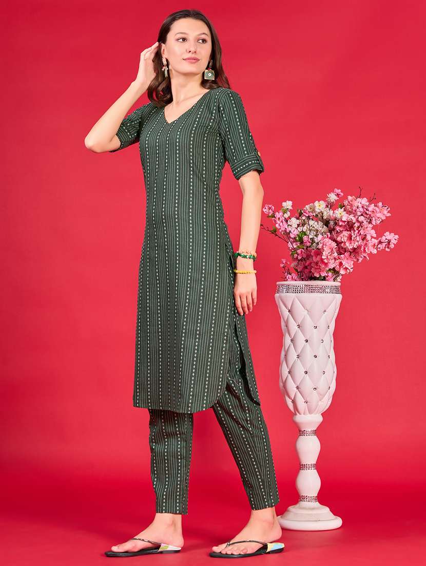 women stripes v neck kurta pant set - 21665566 -  Standard Image - 1