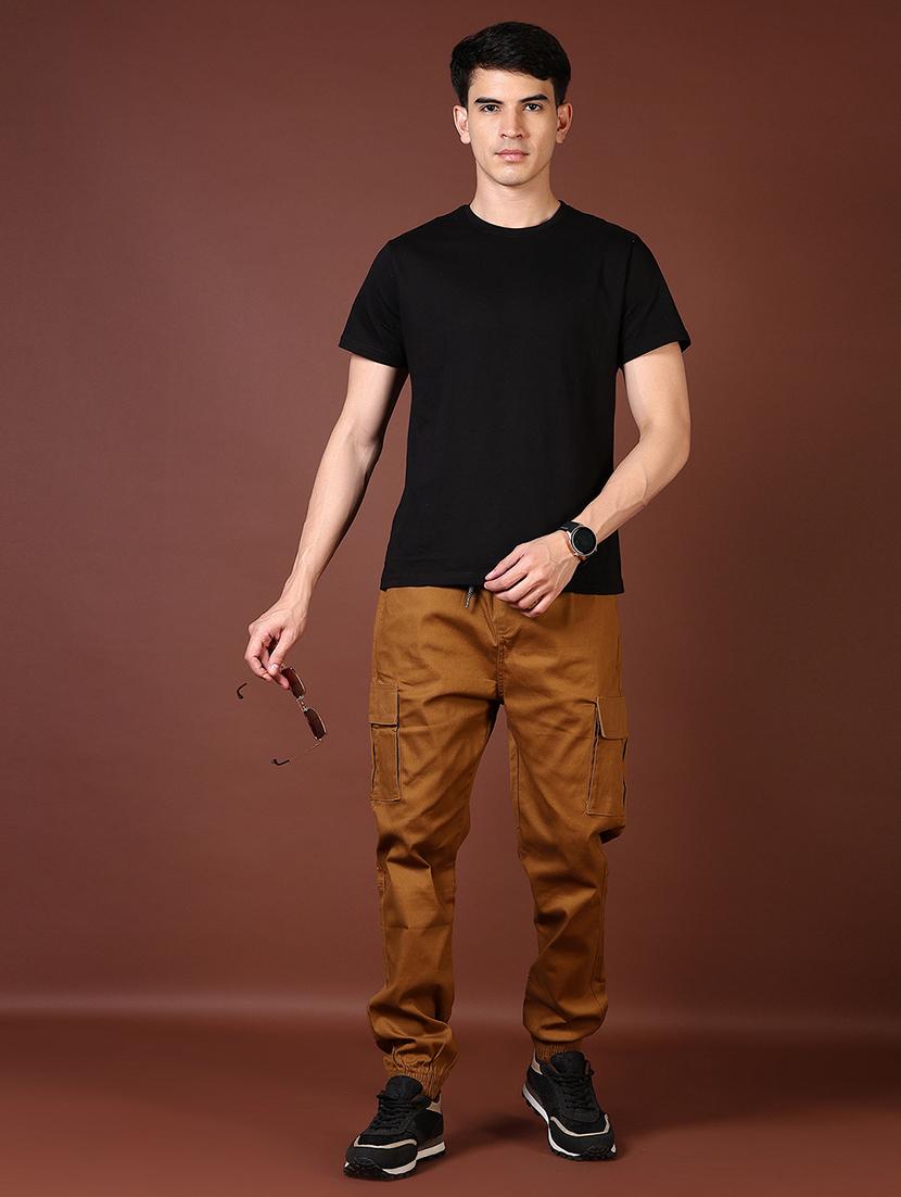 men solid mid rise regular fit jogger - 21666797 - Standard Image - 4