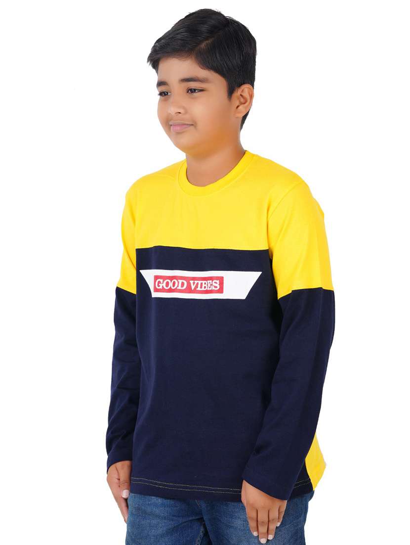 boys pack of 2 printed t-shirt - 21667014 -  Standard Image - 1