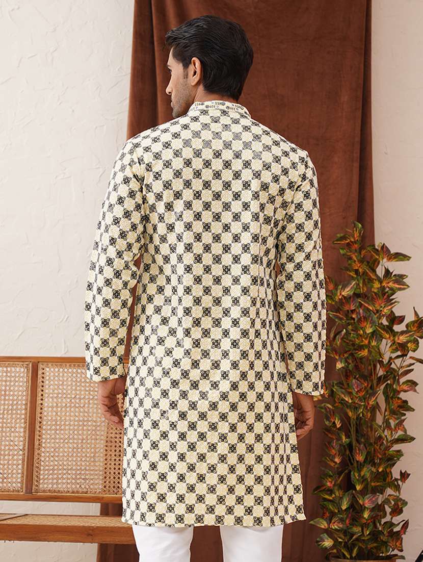 Men Mandarin Neck Printed Long Kurta - 21667099 -  Standard Image - 4