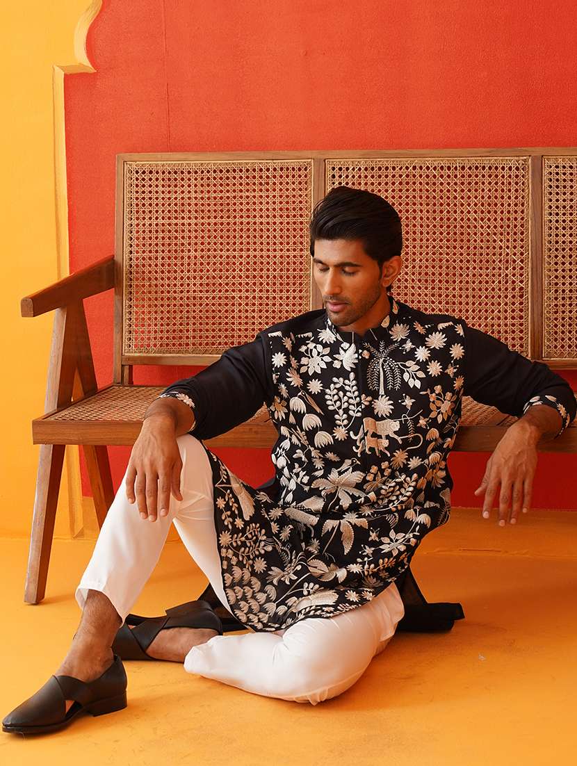 men mandarin neck embroidered long kurta - 21667116 -  Standard Image - 4