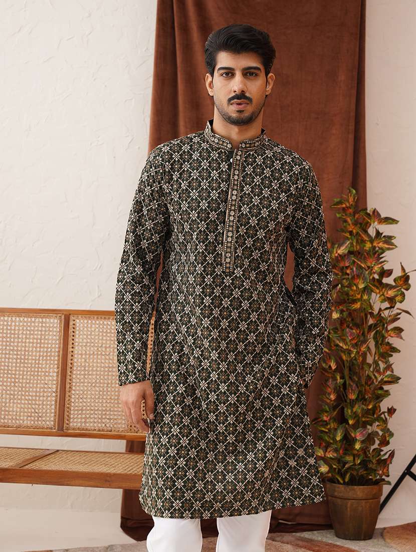 men mandarin neck embroidered long kurta