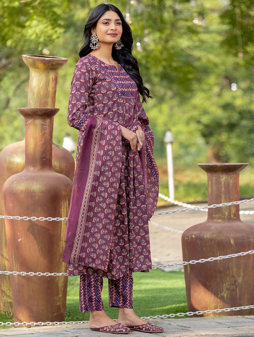 women floral printed kurta pant set with dupatta - 21667184 -  Standard Image - 1