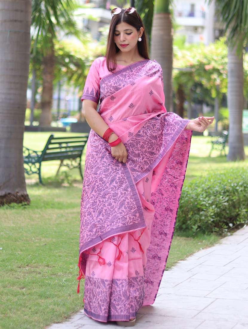 women self design handloom saree with blouse - 21667377 - Standard Image - 1