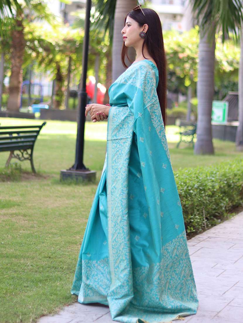women self design handloom saree with blouse - 21667387 - Standard Image - 1