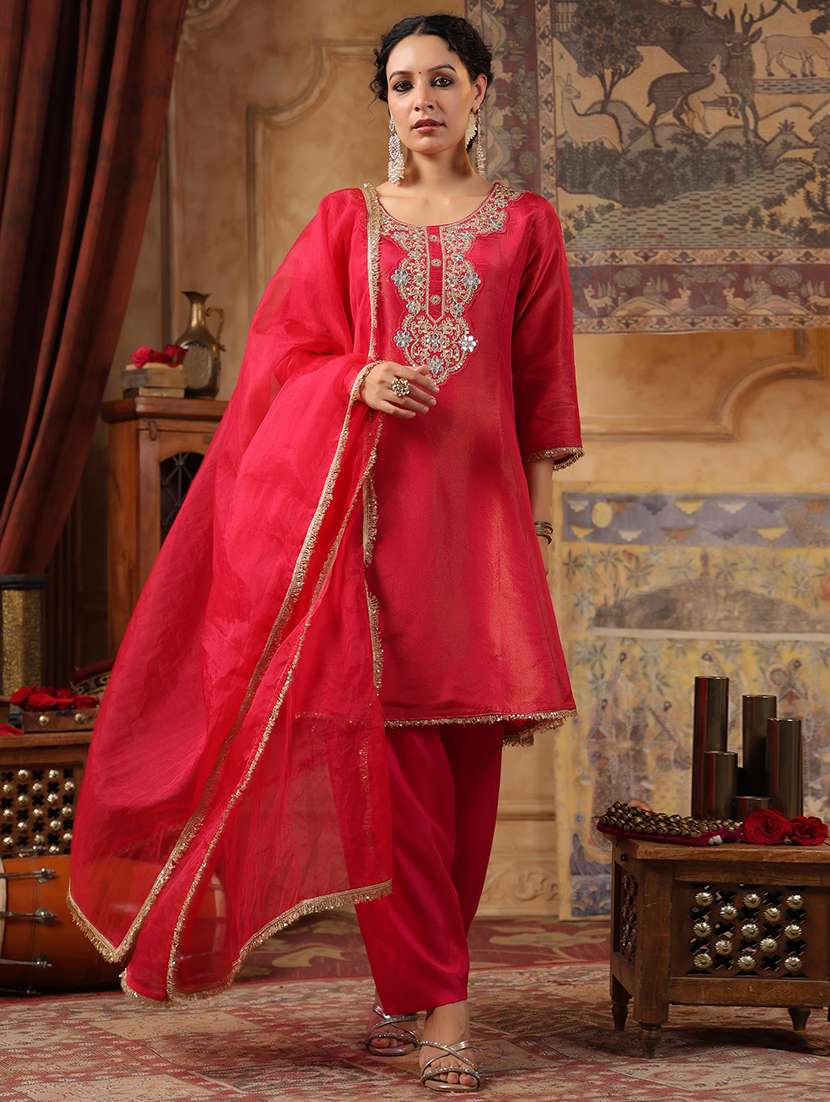 women zari work kurta pant set with dupatta