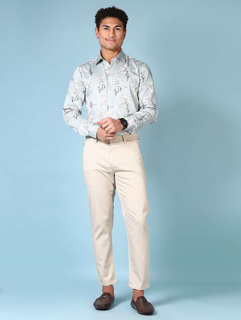 men solid mid rise flat front casual trouser - 21668406 -  Standard Image - 4