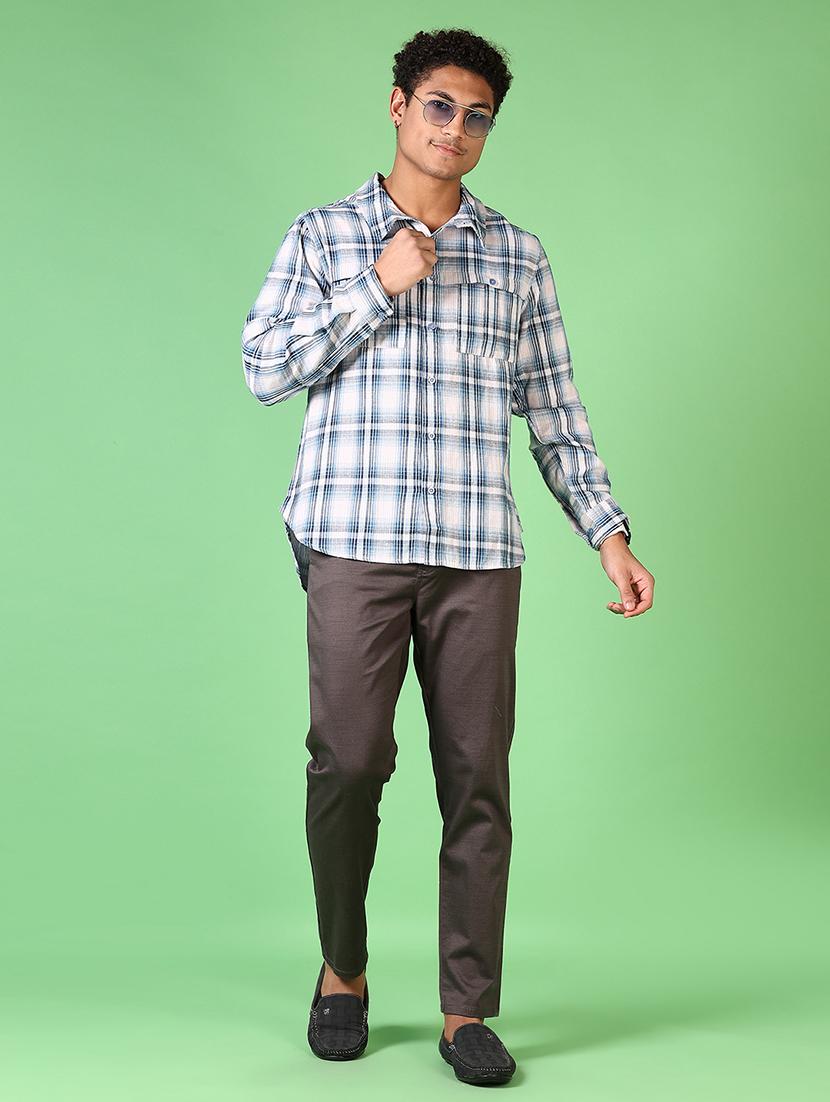 men solid mid rise flat front casual trouser - 21668407 - Standard Image - 4