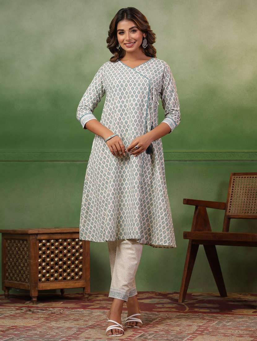 women white floral printed kurta pant set