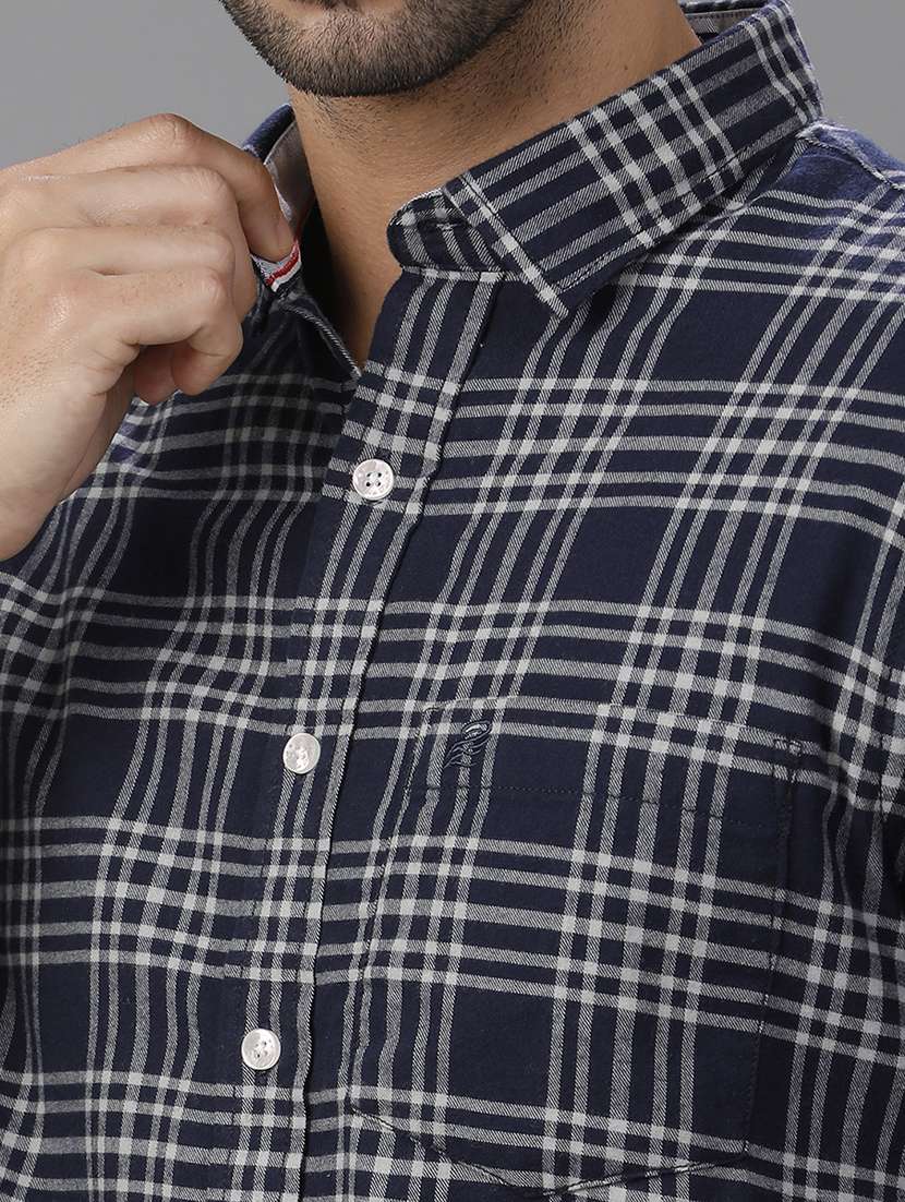 men checkered long sleeve casual shirt - 21668604 -  Standard Image - 4