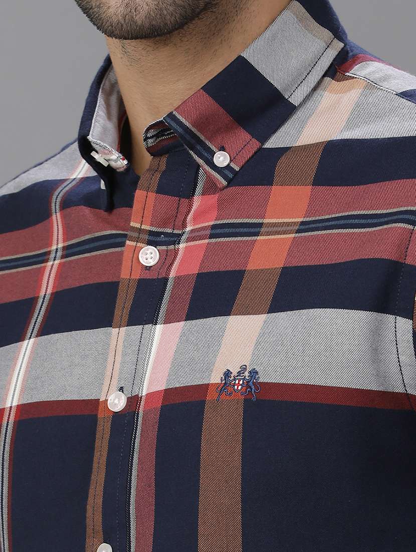 men checkered long sleeve casual shirt - 21668608 -  Standard Image - 4