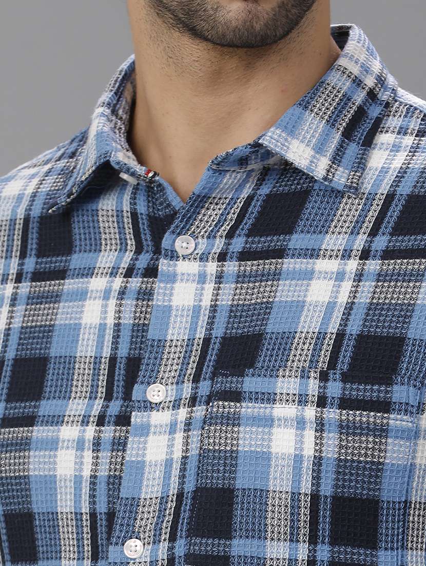 men checkered long sleeve casual shirt - 21668615 -  Standard Image - 4