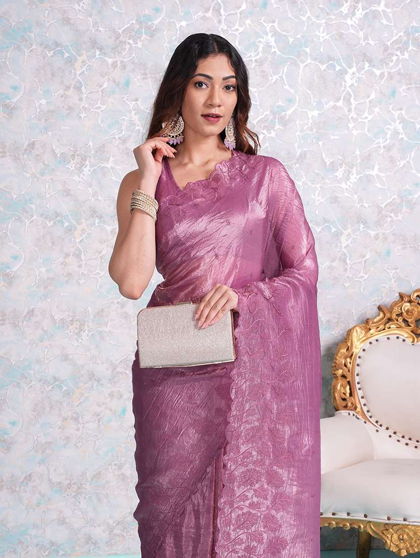 women purple embroidered saree with blouse - 21668649 - Standard Image - 4