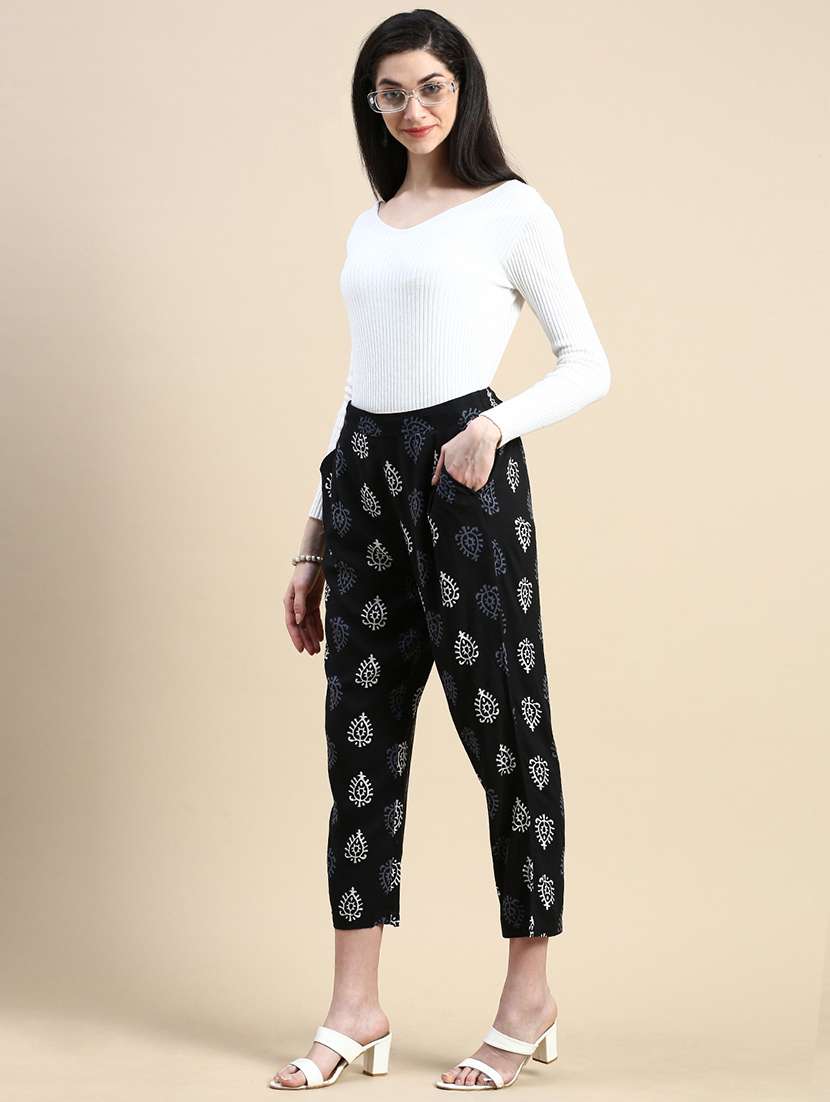 women printed mid rise tapered pant - 21668981 -  Standard Image - 4