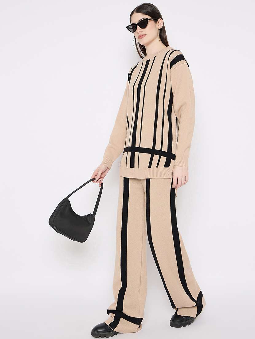 women striped winter wear co-ord set - 21669385 -  Standard Image - 4
