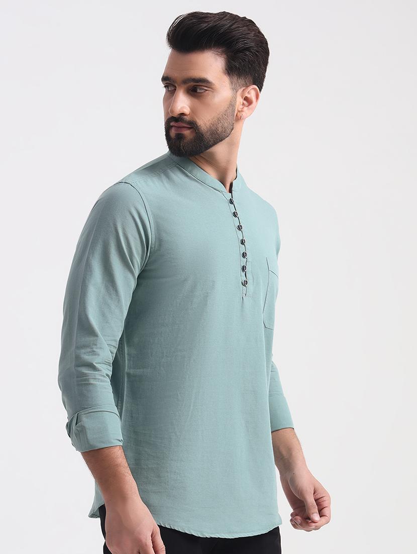men mandarin neck solid short kurta - 21669389 - Zoom Image - 0