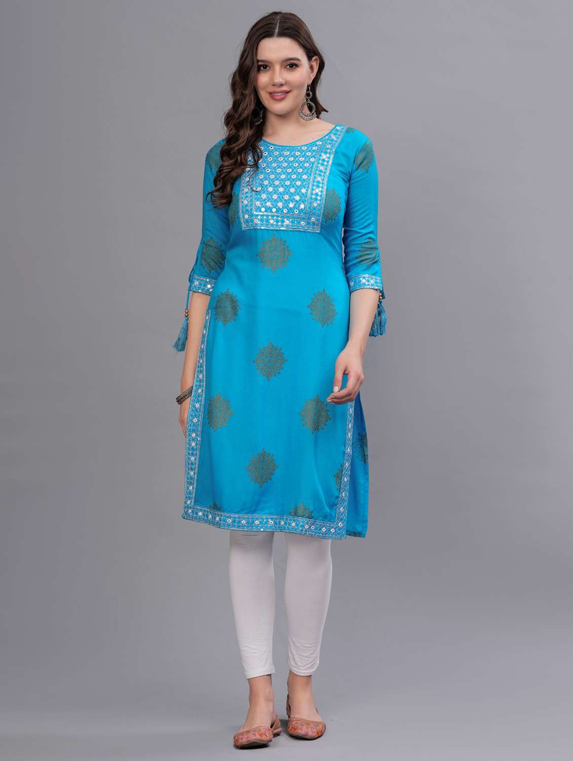 women printed round neck straight kurta