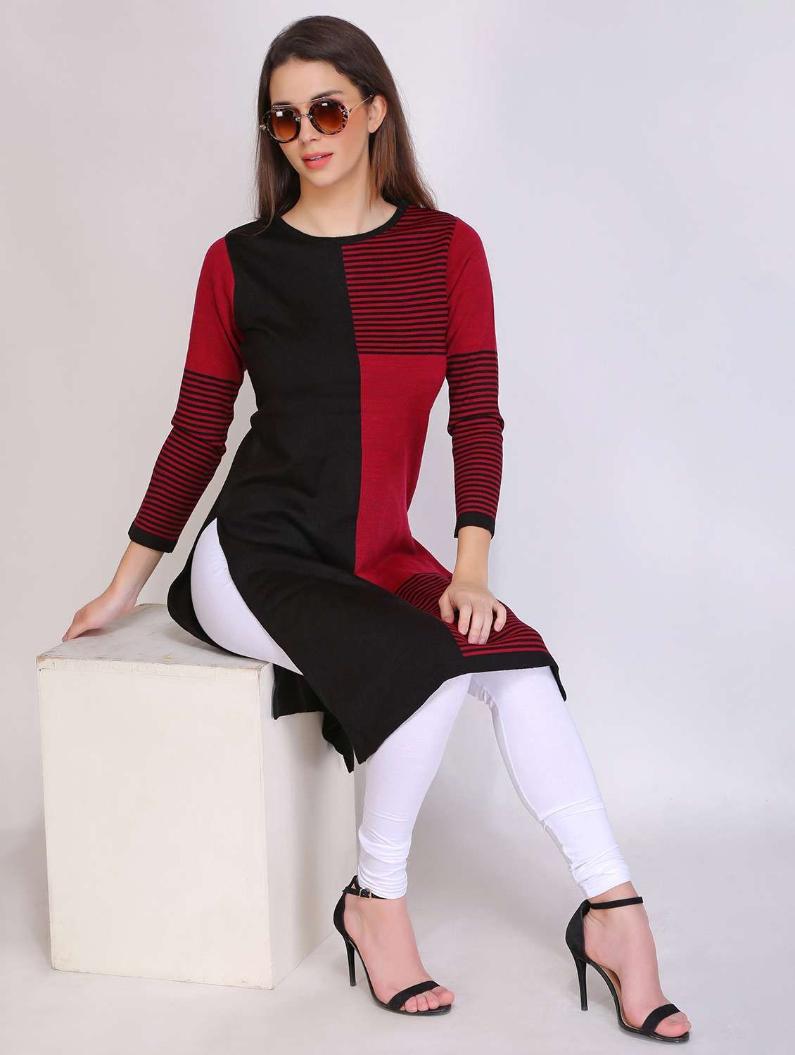 women acrylic round neck woolen kurta - 21669593 -  Standard Image - 4