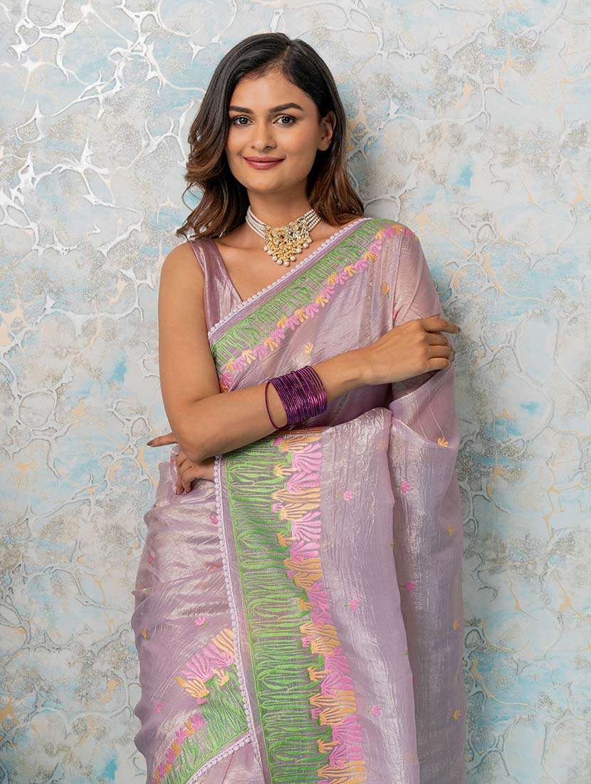 women lavender embroidered saree with blouse - 21669953 - Standard Image - 4