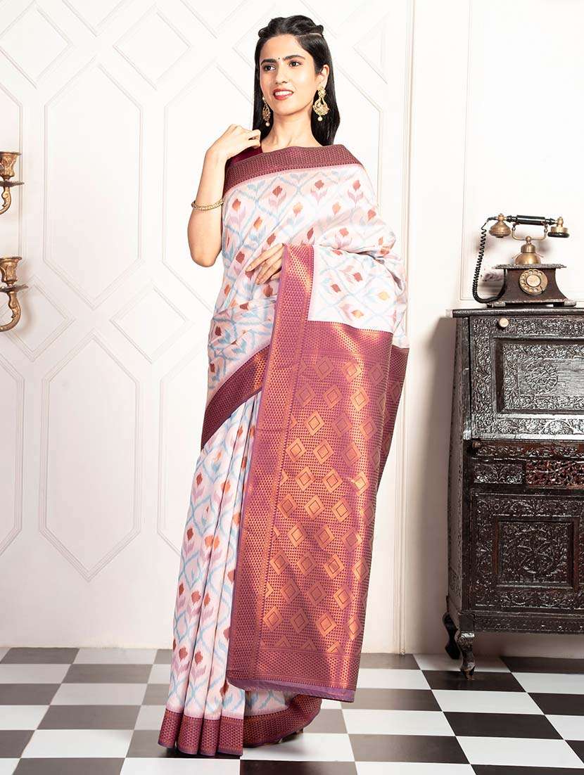 women self design pochampalli saree with blouse - 21669975 -  Zoom Image - 0