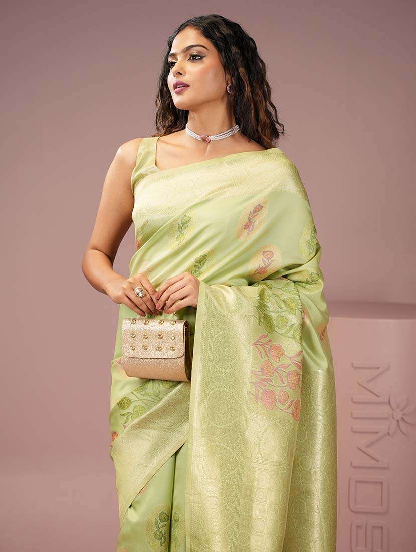 women floral zari bordered saree with blouse - 21669992 -  Standard Image - 4