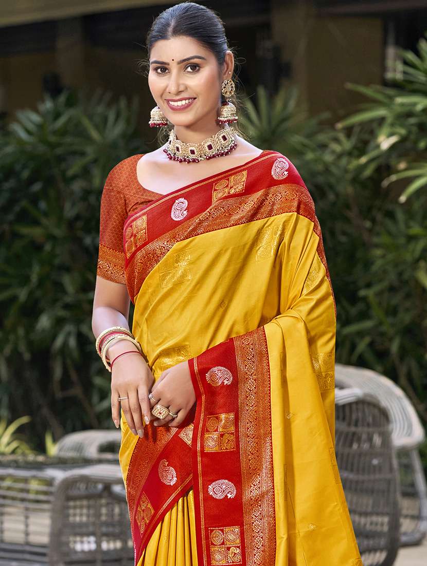 women self design banarasi saree with blouse - 21671038 -  Standard Image - 1