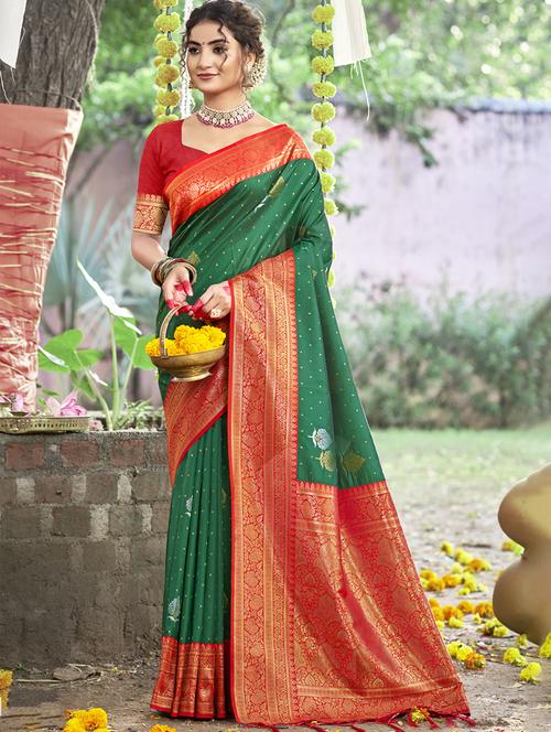 women self design banarasi saree with blouse - 21671069 -  Standard Image - 0