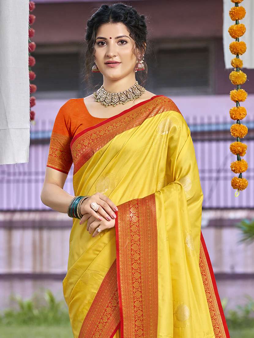 women self design banarasi saree with blouse - 21671100 -  Standard Image - 1