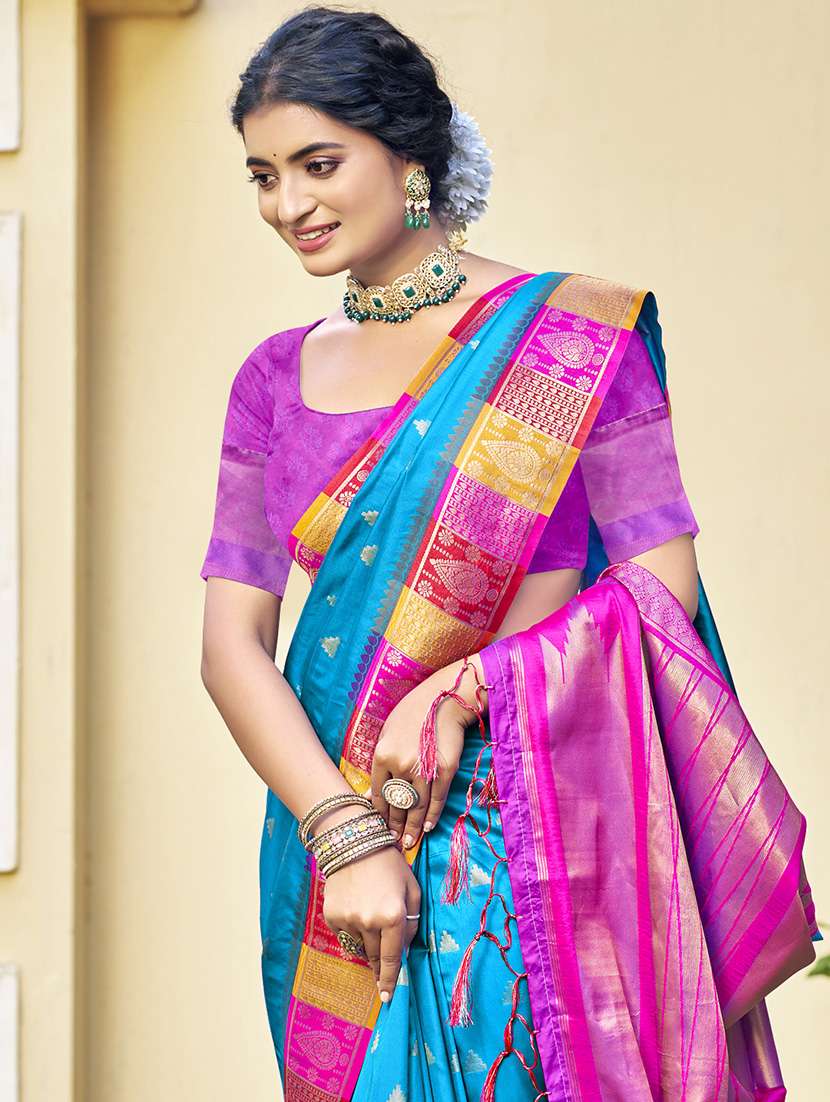 women self design bordered saree with blouse - 21671103 -  Standard Image - 1