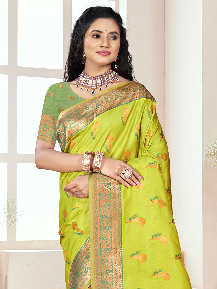 women self design bordered saree with blouse - 21671183 -  Standard Image - 1