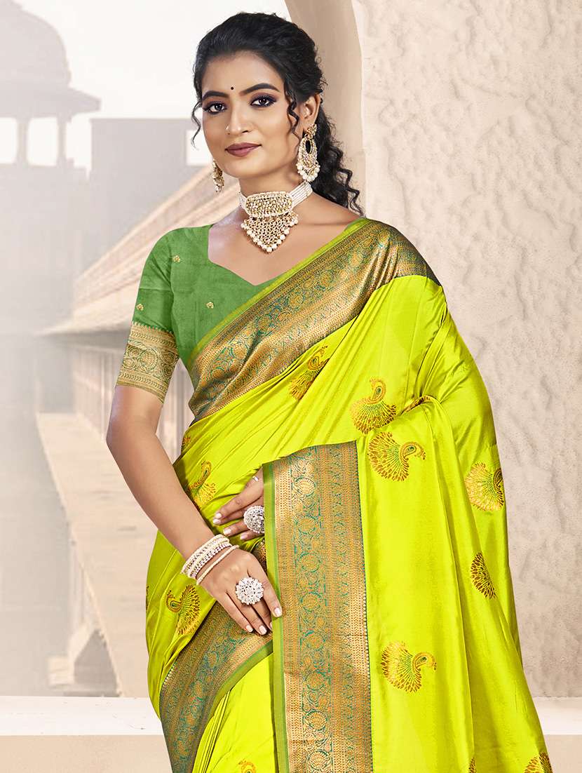 women self design bordered saree with blouse - 21671194 - Standard Image - 1