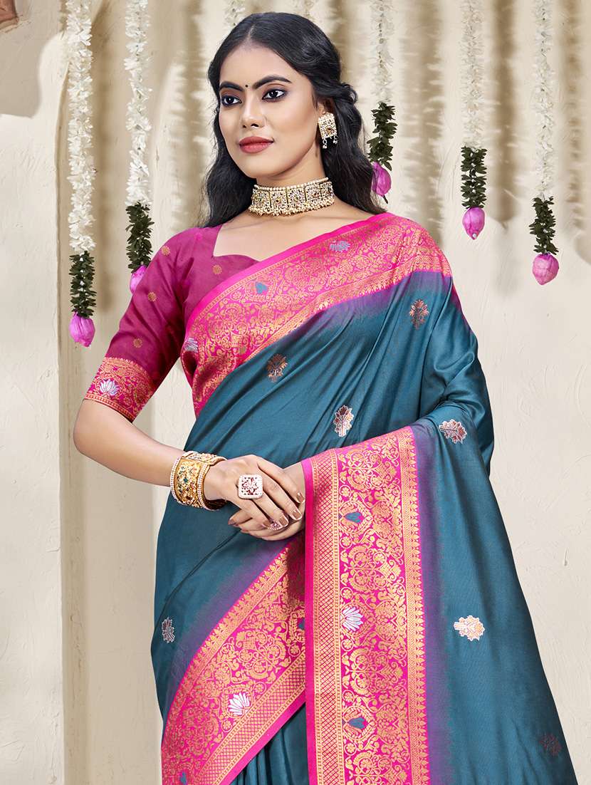 women self design bordered saree with blouse - 21671266 - Standard Image - 1