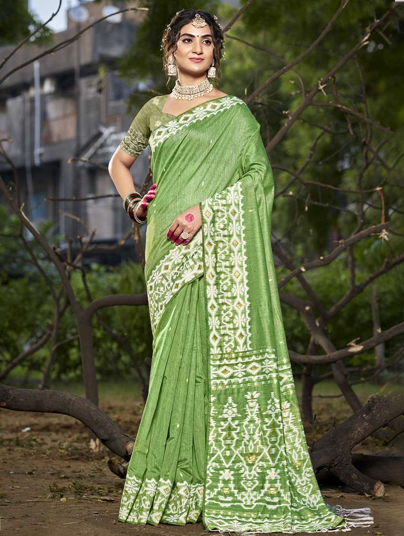 women self design tussar saree with blouse