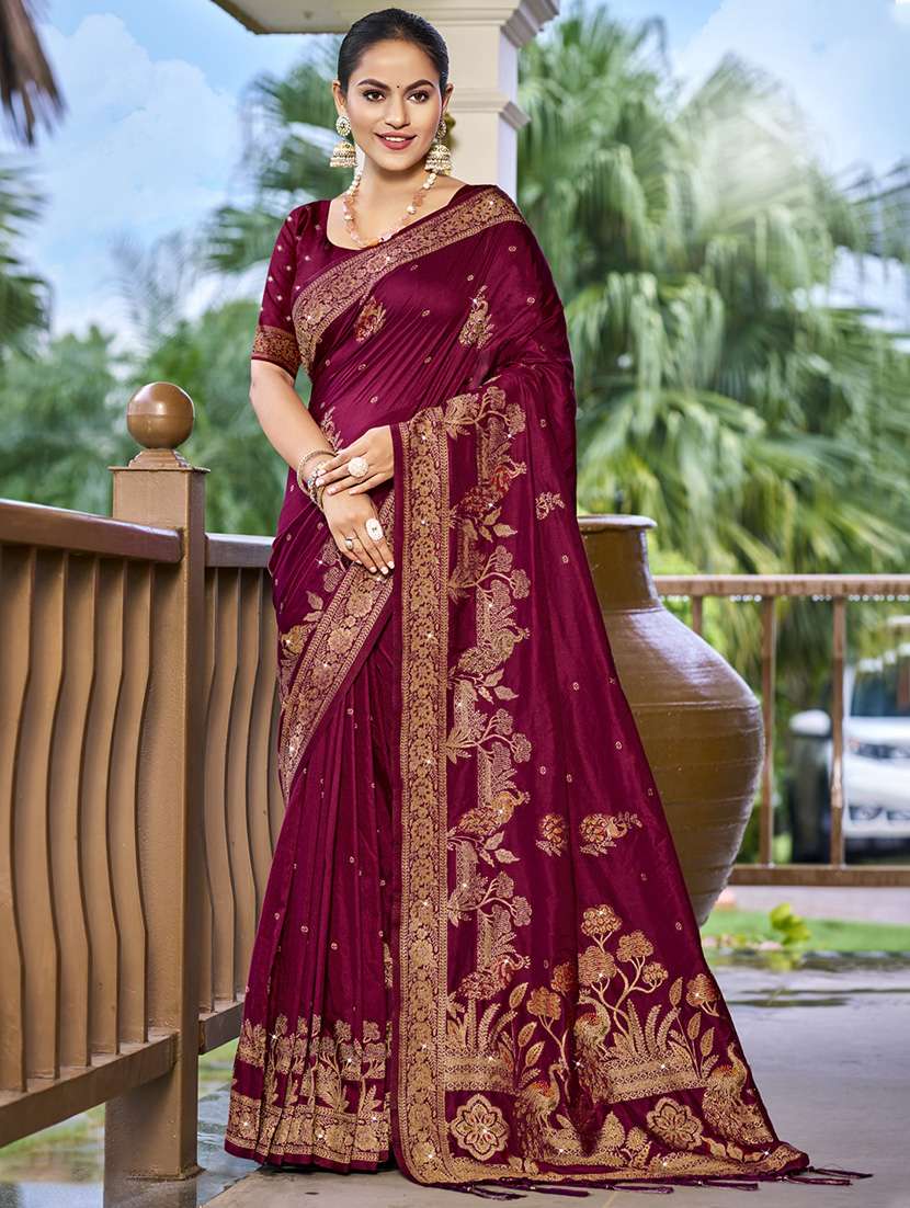 women self design banarasi saree with blouse - 21671337 - Zoom Image - 0