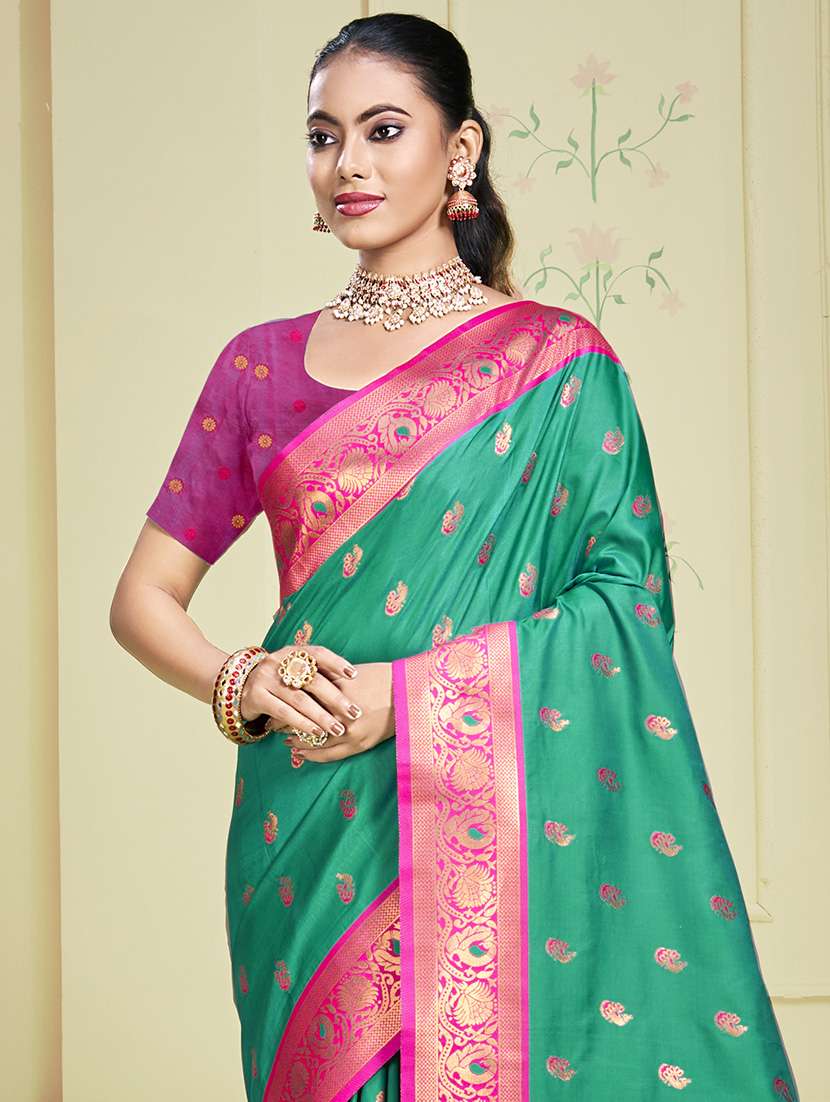 women self design banarasi saree with blouse - 21671353 - Standard Image - 1