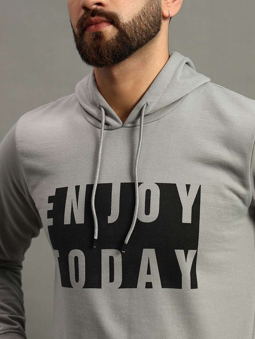 men long sleeves chest print sweatshirt - 21672169 -  Standard Image - 4