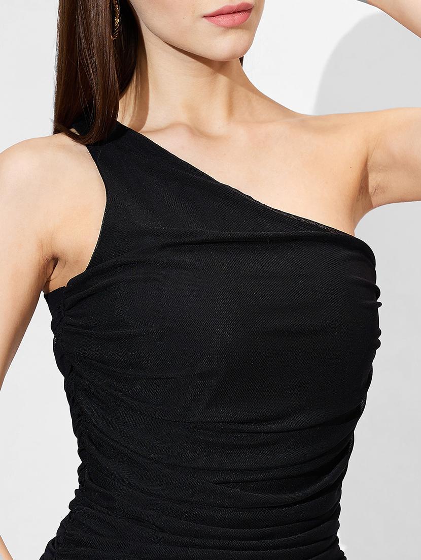 globus women black one shoulder solid curved hem ruched midi bodycon party dress - 21672388 - Standard Image - 4