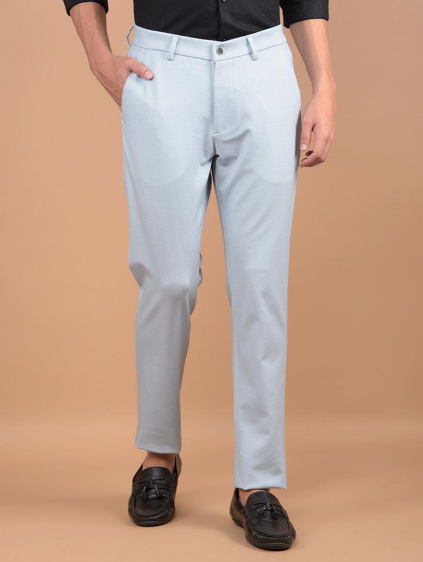 men solid mid rise chinos 