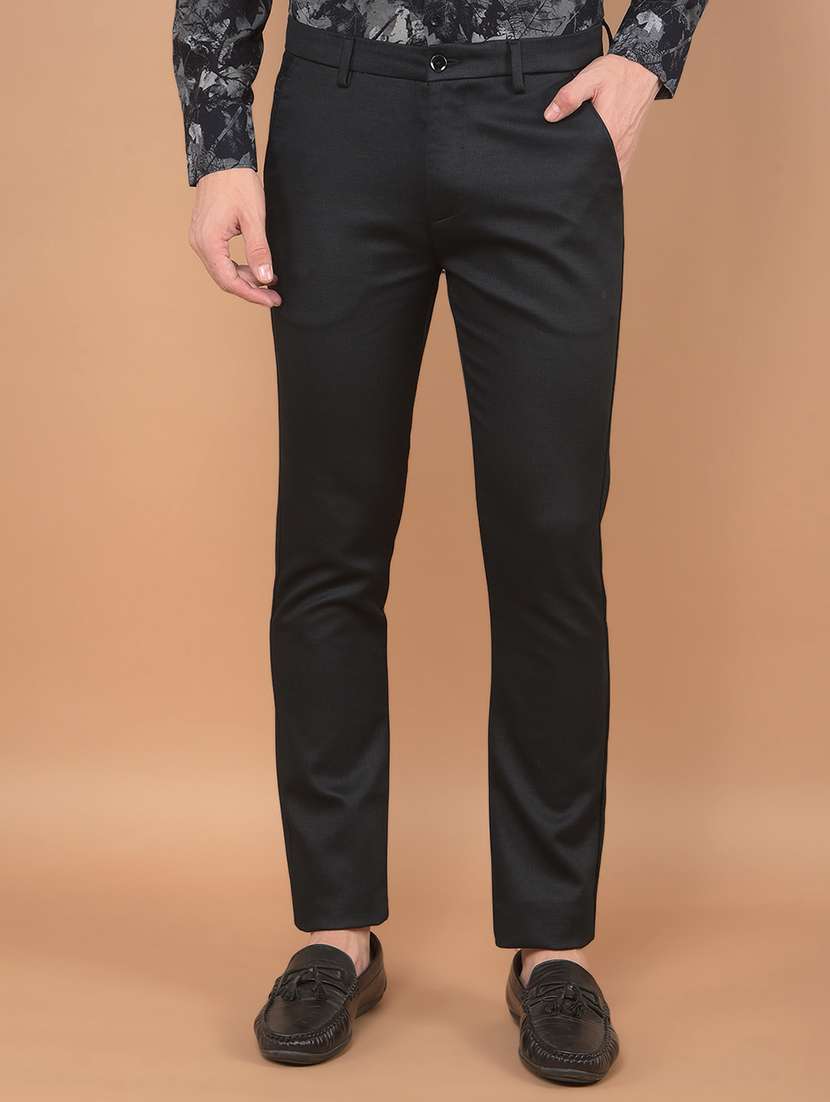 men solid mid rise chinos 