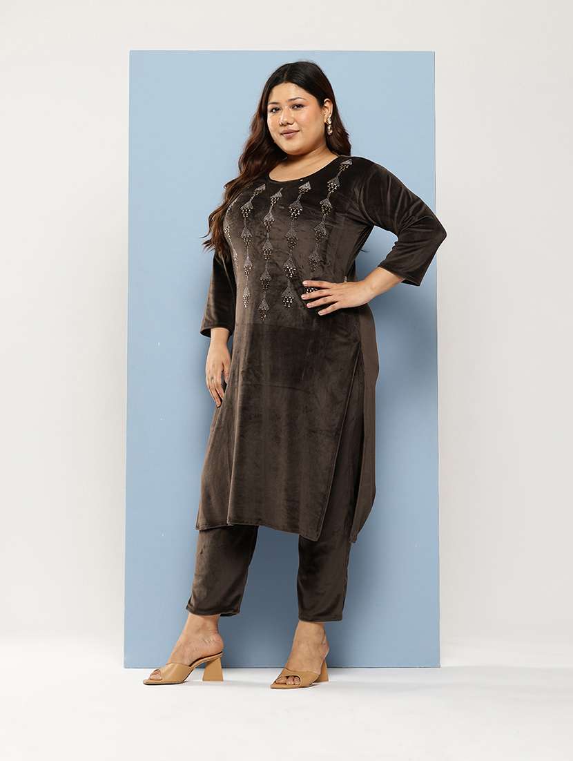 women plus size round neck kurta pant set with dupatta - 21673053 -  Standard Image - 1