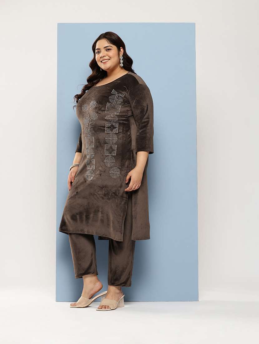 women plus size round neck kurta pant set with dupatta - 21673063 -  Standard Image - 1
