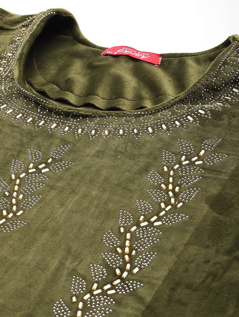 women plus size round neck kurta pant set with dupatta - 21673066 -  Standard Image - 4