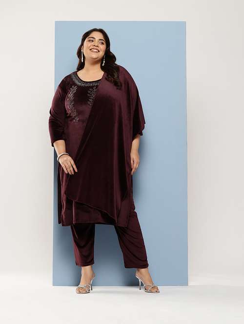 women plus size round neck kurta pant set with dupatta - 21673067 -  Standard Image - 0