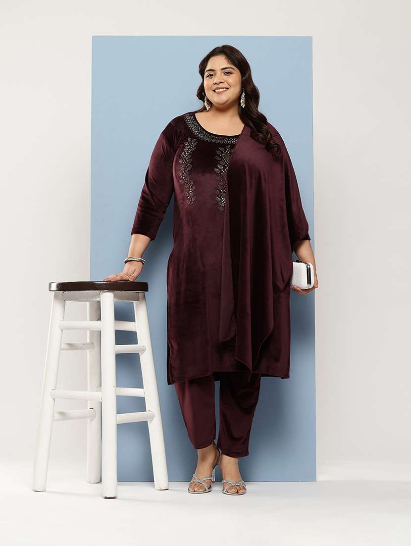 Women Plus Size Round Neck Kurta Pant Set With Dupatta